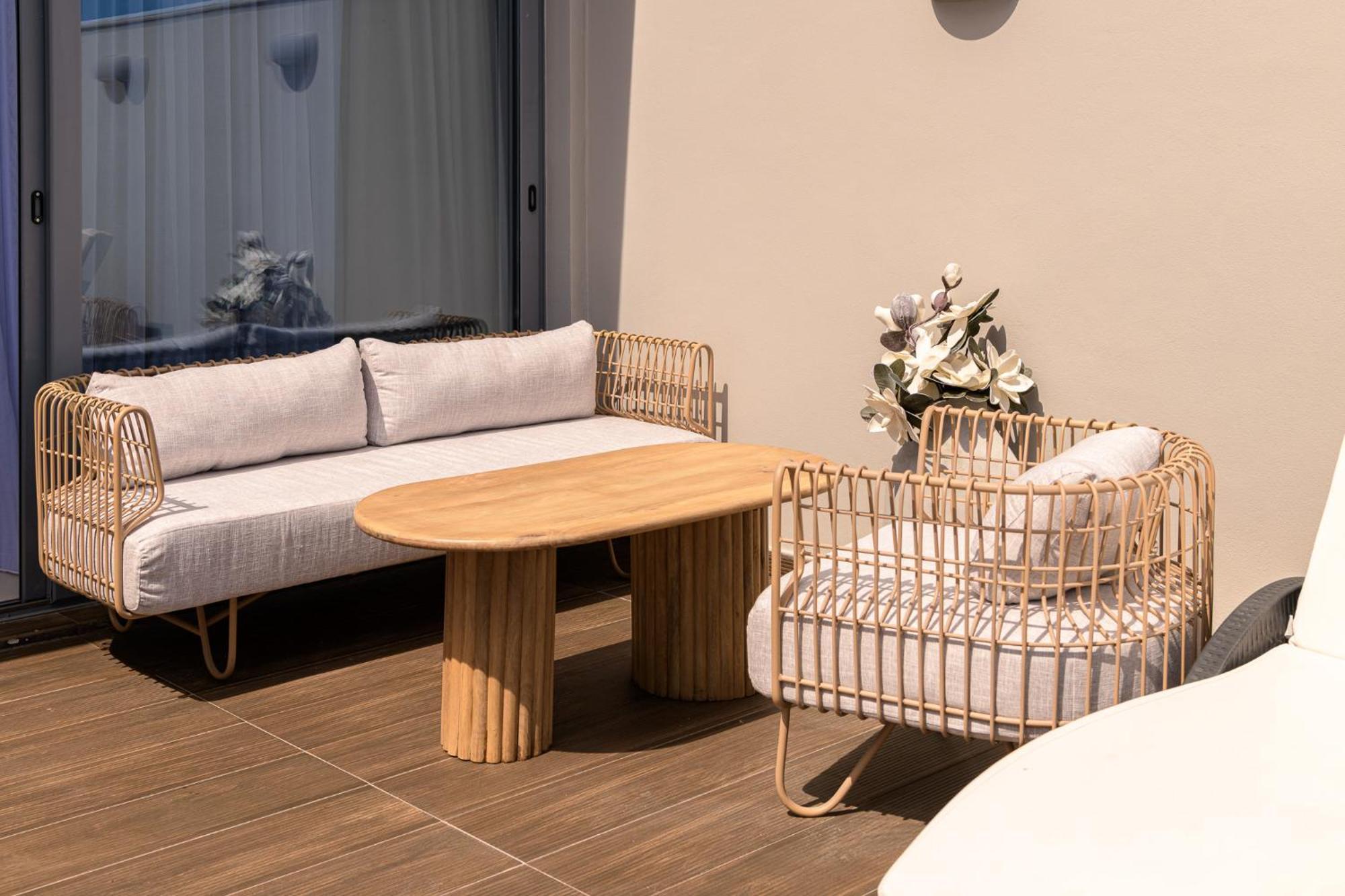Pearl Luxury Living Apartment Laganas Luaran gambar