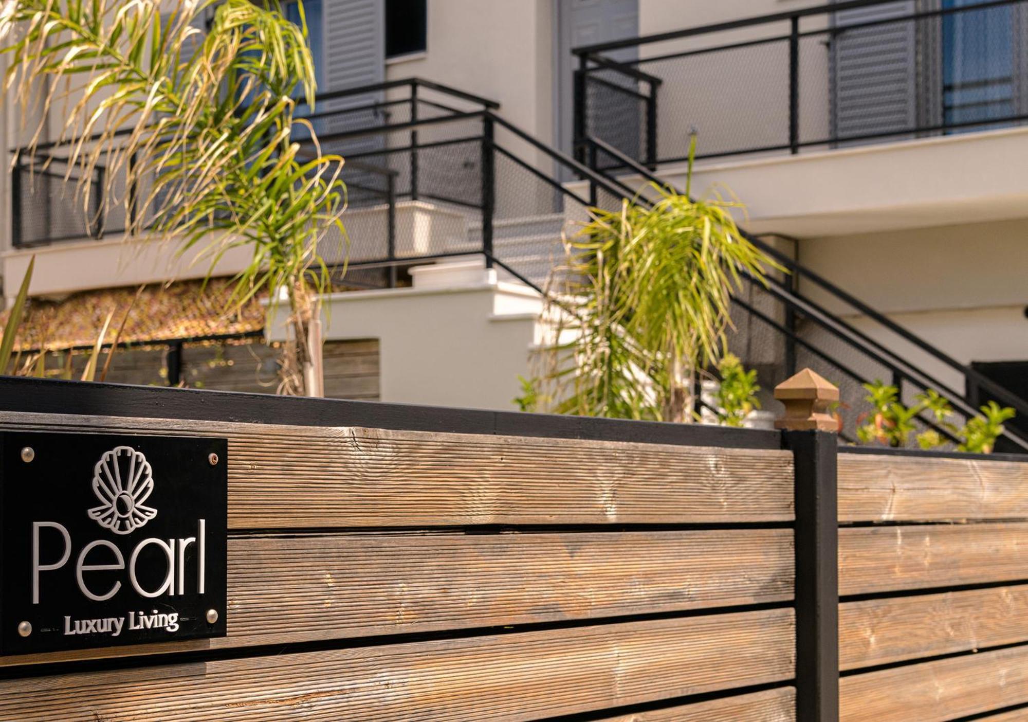Pearl Luxury Living Apartment Laganas Luaran gambar